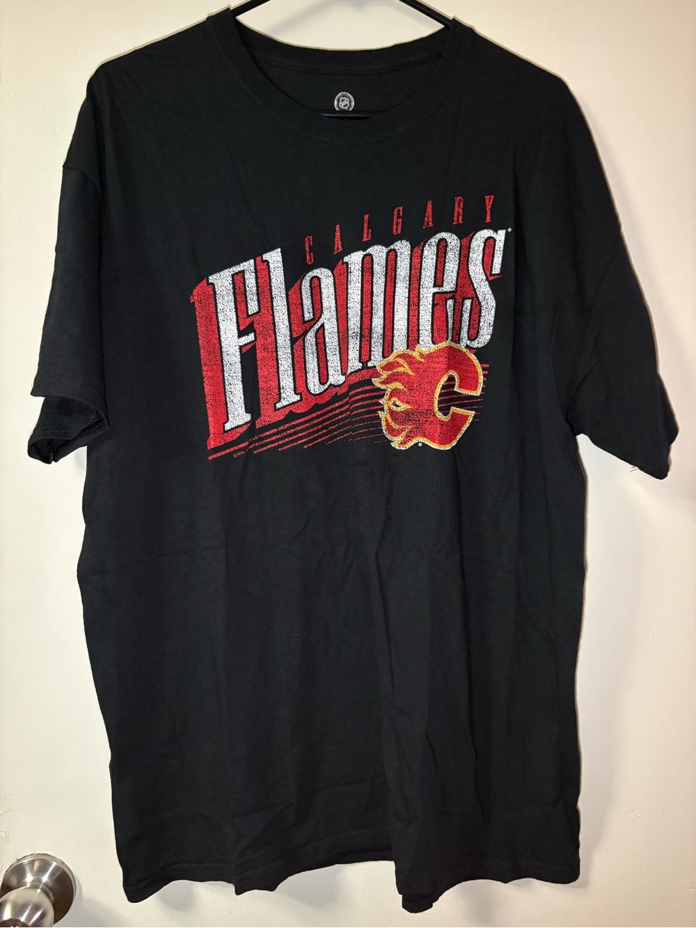 NHL Calgary Flames Black Short Sleeve Logo Tee